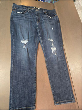 Women's Levi's Blue Distressed Boyfriend Jeans Size 33